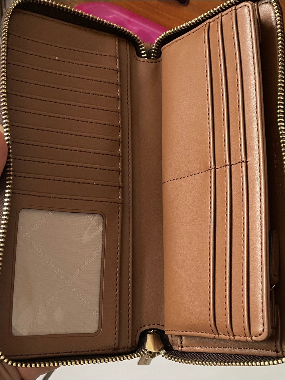 Michael Kors Jet Set Large Wallet Signature Logo - Picture 4 of 7